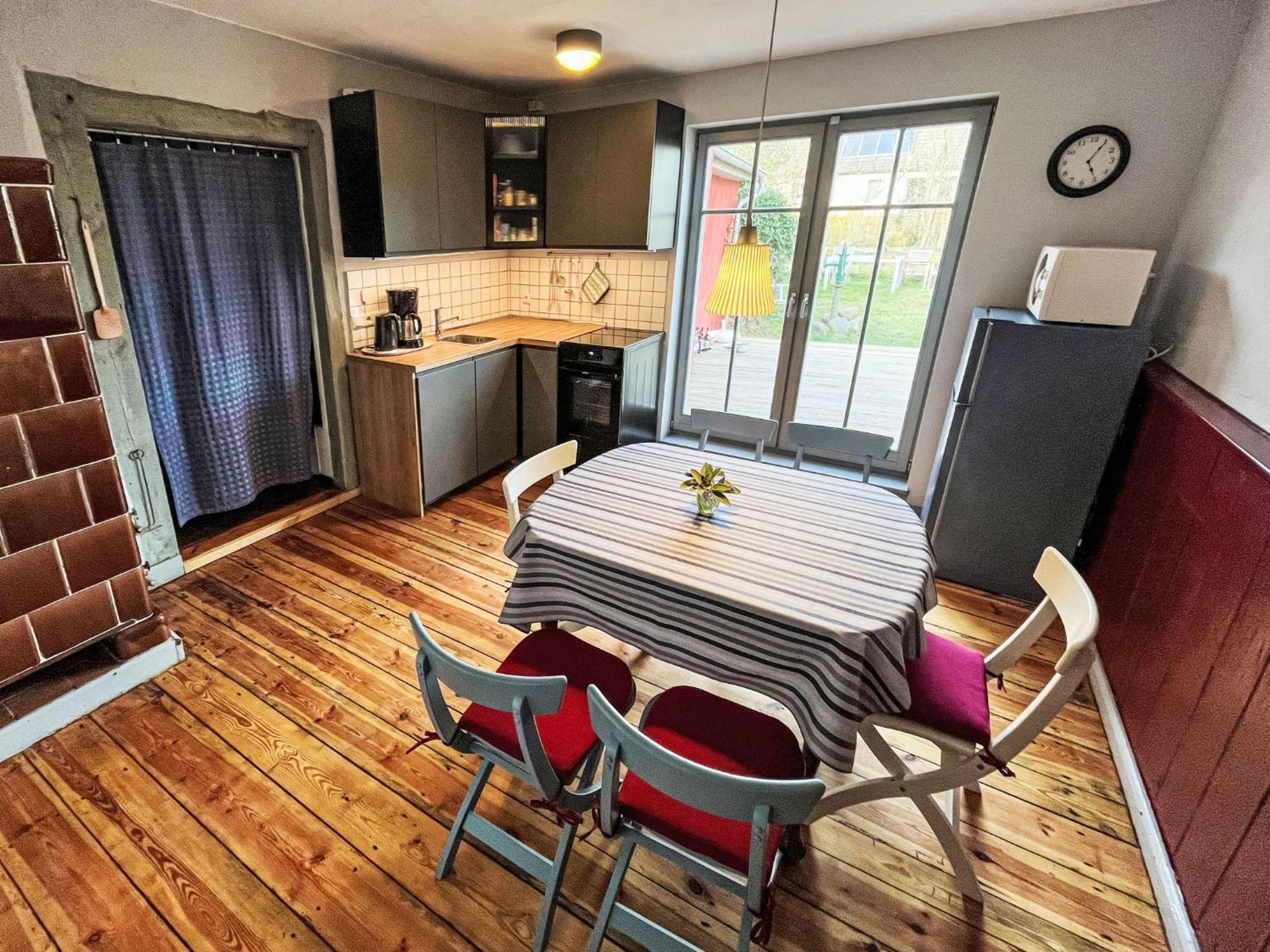 Holiday Home Kapitaenshaus Leo By Interhome Leopoldshagen Exteriör bild